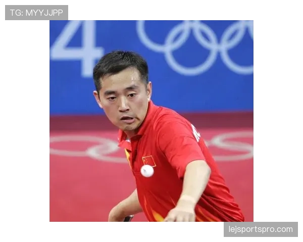 孔令辉家里那个桌子比我家客厅还大，真的想知道他平时咋划分空间的？